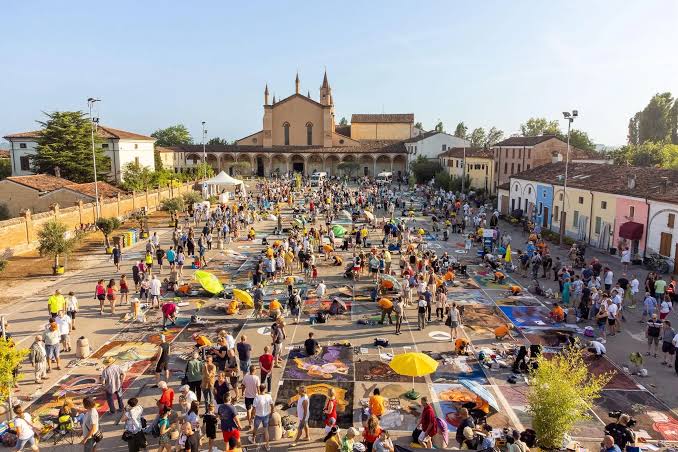 Atmosfera della Fiera delle Grazie